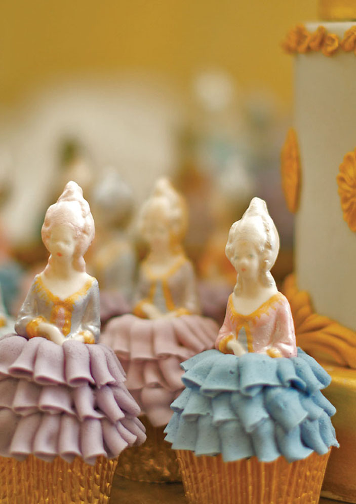 Wedding Cakes - Marie Antoinette